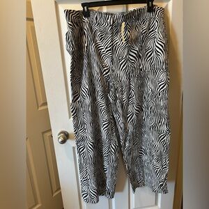 Michael Michael Kors 3X Black and White Zebra Print Pants Wide Leg NWT